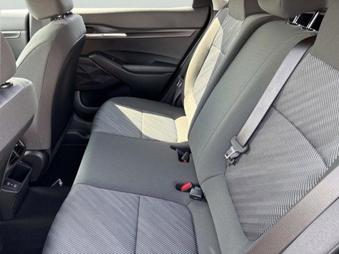 New 2026 Kia Seltos LX image 17