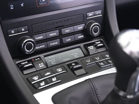 Certified 2025 Porsche 718 Boxster S image 32