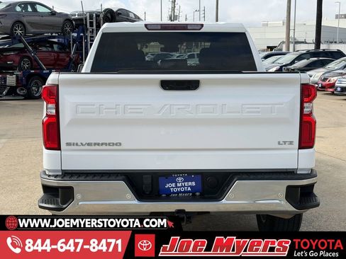 Used 2022 Chevrolet Silverado 1500 LTZ image 8