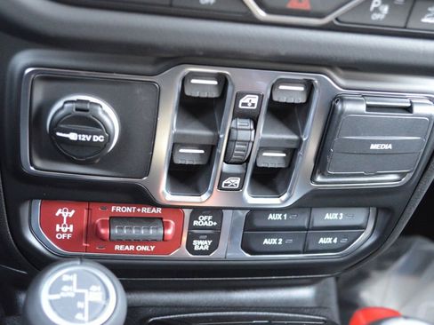 New 2026 Jeep Wrangler Unlimited Rubicon image 23