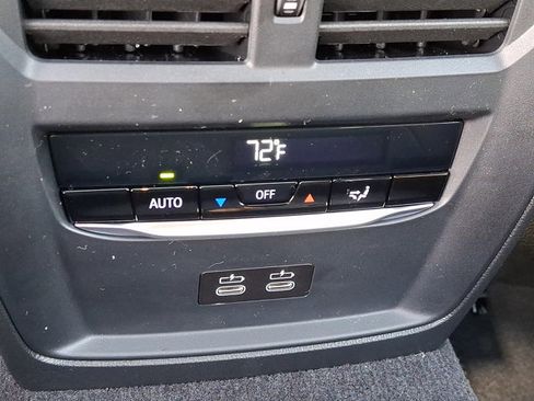 New 2026 BMW 330i xDrive 330i xDrive w/ M Sport Package image 6