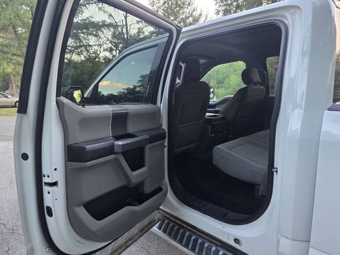 Used 2018 Ford F150 XLT w/ Equipment Group 301A Mid AWD/4WD image 19