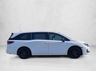 Used 2025 Honda Odyssey Sport-L video 4