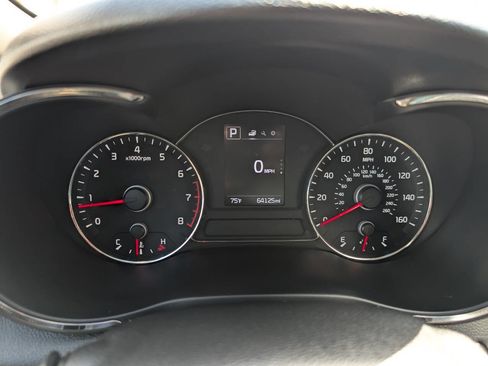 Used 2017 Kia Forte LX w/ LX Popular Package image 21