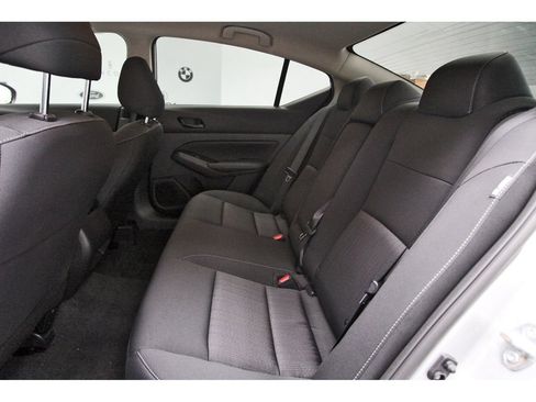 New 2026 Nissan Altima 2.5 SV FWD image 11