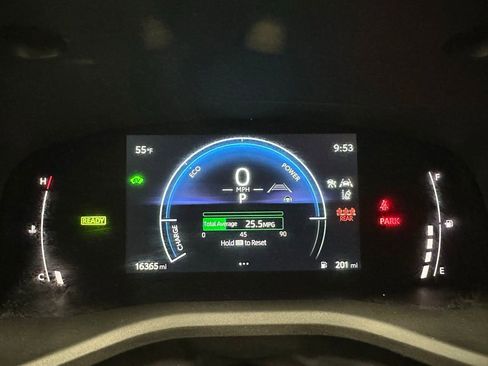 Used 2025 Toyota Camry LE image 23