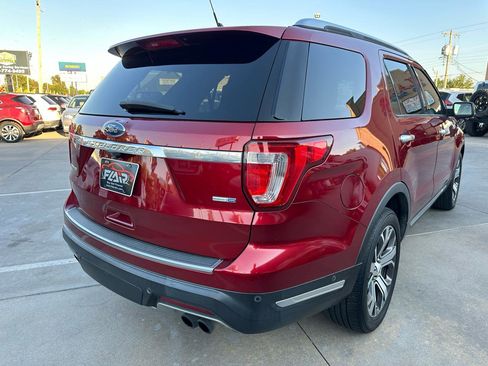 Used 2018 Ford Explorer Platinum AWD/4WD image 7