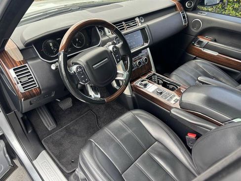 Used 2017 Land Rover Range Rover HSE AWD/4WD image 18