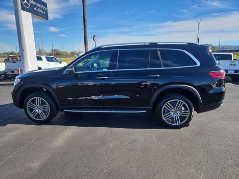 New 2026 Mercedes-Benz GLS 450 4MATIC image 3