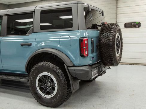 Used 2022 Ford Bronco Badlands image 41