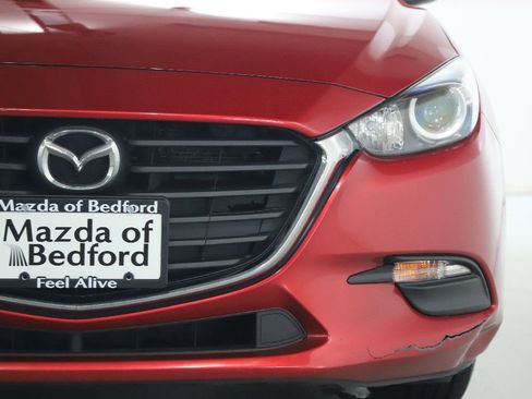 Used 2018 MAZDA MAZDA3 Sport FWD image 7