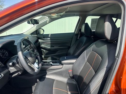 Used 2021 Nissan Altima 2.5 SR w/ SR Premium Package FWD image 42