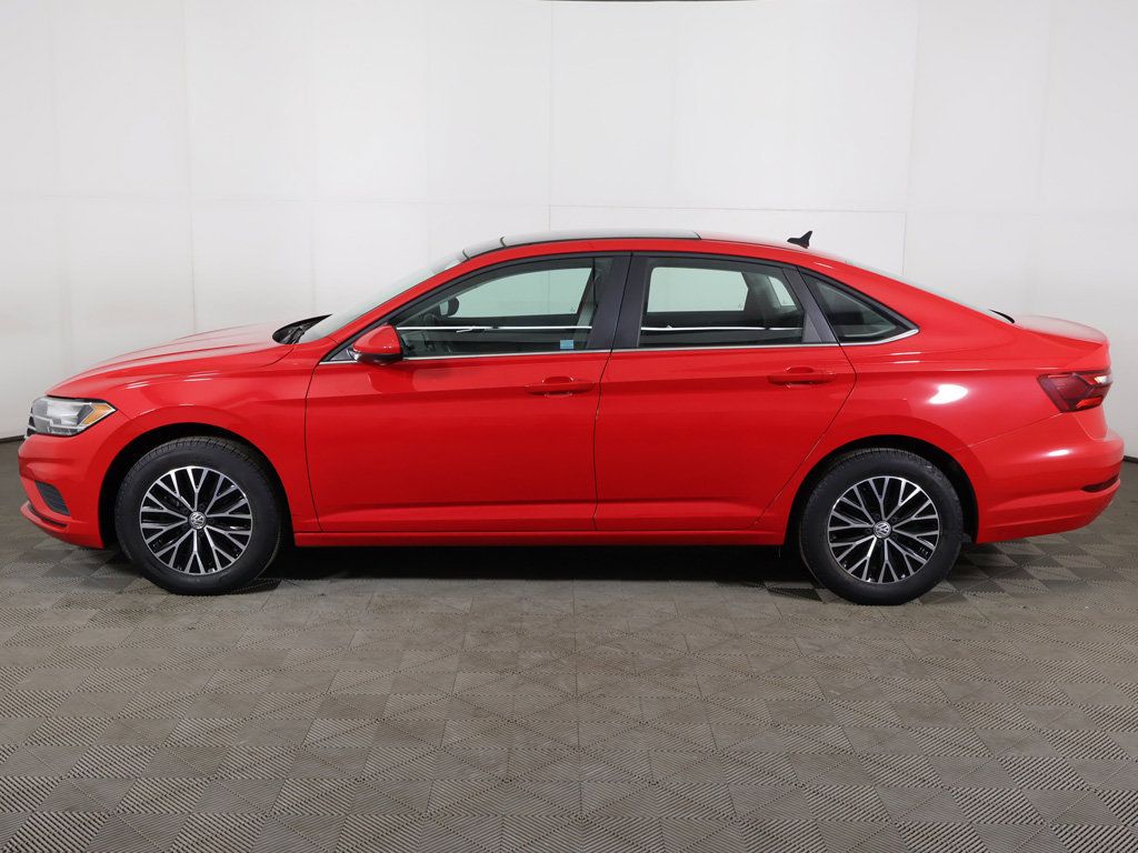 Used 2020 Volkswagen Jetta SE w/ SE Cold Weather Package FWD image 18