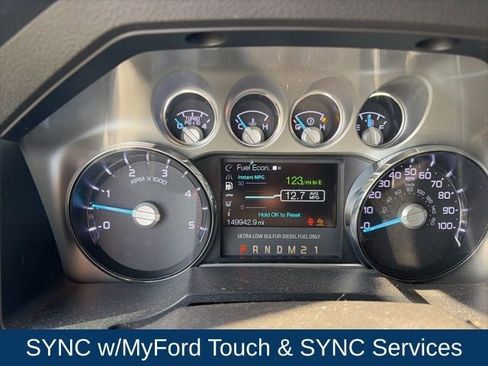 Used 2015 Ford F250 Lariat w/ Lariat Interior Package image 11