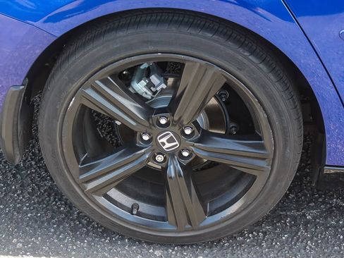 Used 2023 Honda Accord Sport image 13