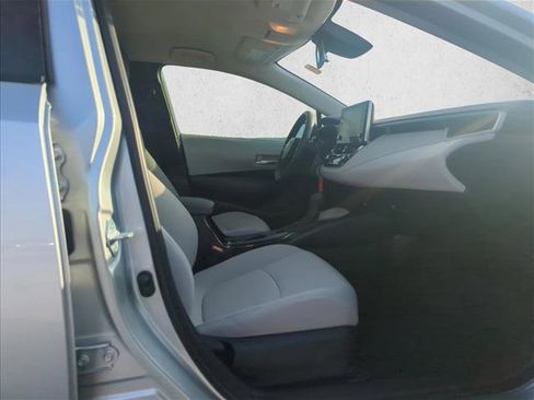 Used 2020 Toyota Corolla LE image 22