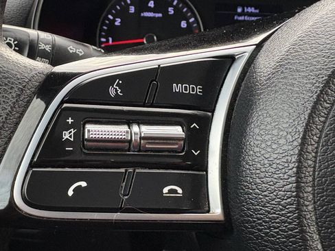 Used 2019 Kia Forte S w/ S Premium Package FWD image 34