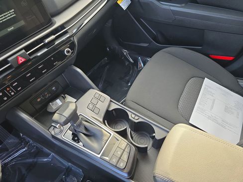 New 2026 Kia Sportage LX image 27