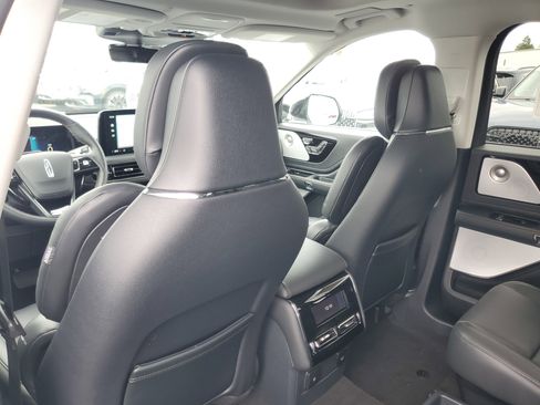 New 2026 Lincoln Aviator Reserve AWD/4WD image 24