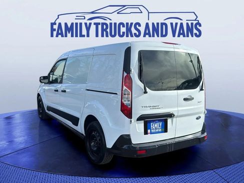 Used 2020 Ford Transit Connect XLT image 3