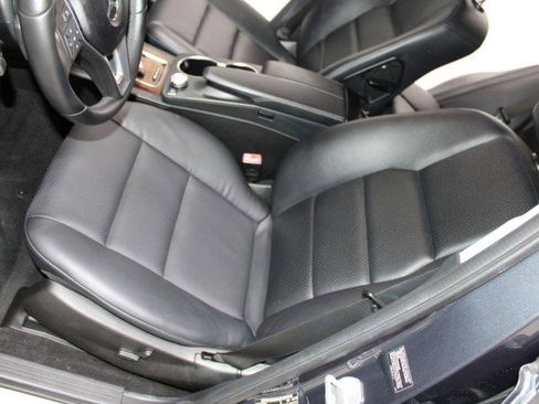 Used 2013 Mercedes-Benz GLK 350 2WD image 21