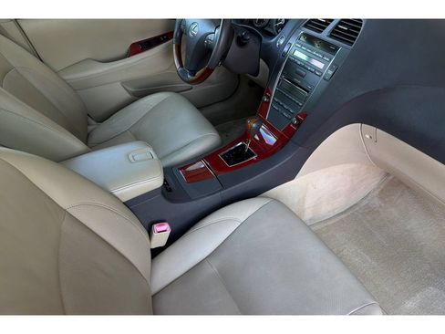 Used 2007 Lexus ES 350 w/ Premium Pkg FWD image 16