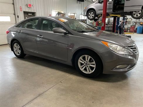Used 2013 Hyundai Sonata GLS w/ Popular Equipment Pkg FWD image 5