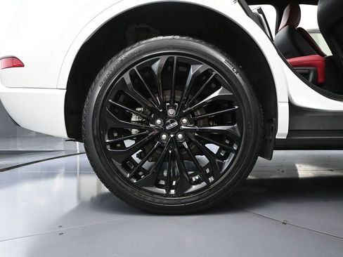 Used 2023 Lincoln Corsair Reserve w/ Jet Appearance Package AWD/4WD image 14