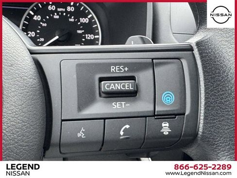 Certified 2024 Nissan Rogue SV image 19