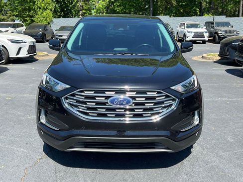 Used 2022 Ford Edge Titanium AWD/4WD image 3