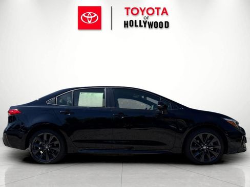 New 2026 Toyota Corolla SE FWD image 3