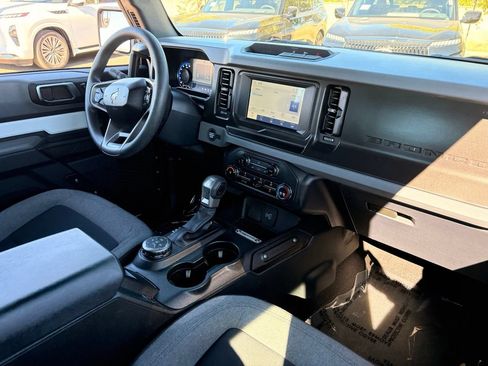 Used 2023 Ford Bronco 2-Door AWD/4WD image 13
