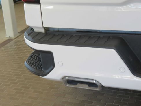 Used 2021 GMC Sierra 1500 AT4 w/ AT4 Value Package AWD/4WD image 90