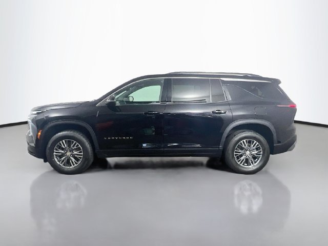 Used 2025 Chevrolet Traverse LT FWD image 6