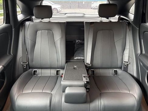 Certified 2025 Mercedes-Benz GLA 250 4MATIC image 34