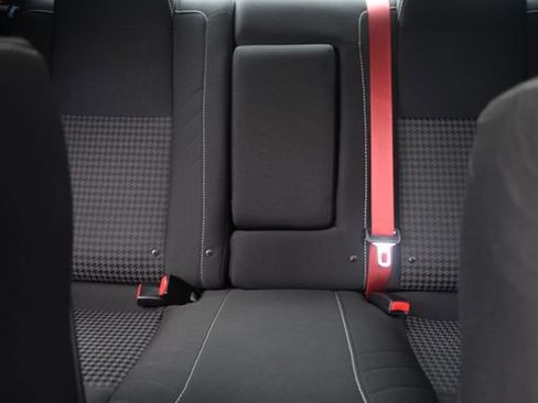 Used 2019 Dodge Challenger SRT Hellcat RWD image 13