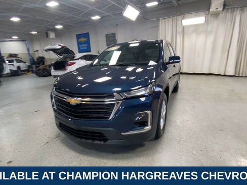 Certified 2023 Chevrolet Traverse LS w/ Safety Package FWD image 5