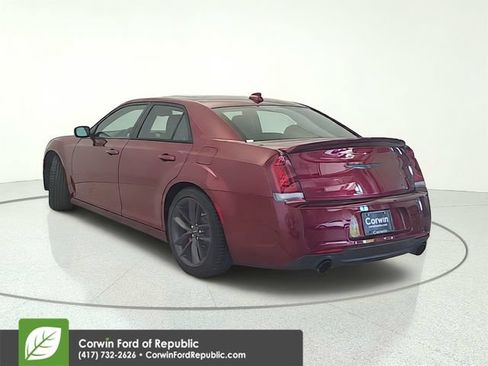 Used 2023 Chrysler 300 C RWD image 4
