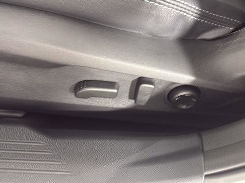 Used 2024 Subaru Outback Touring XT AWD/4WD image 19