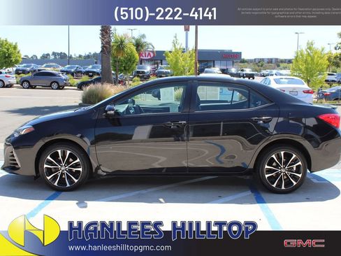 Used 2017 Toyota Corolla SE w/ Carpet Mat Package (TMS) FWD image 2