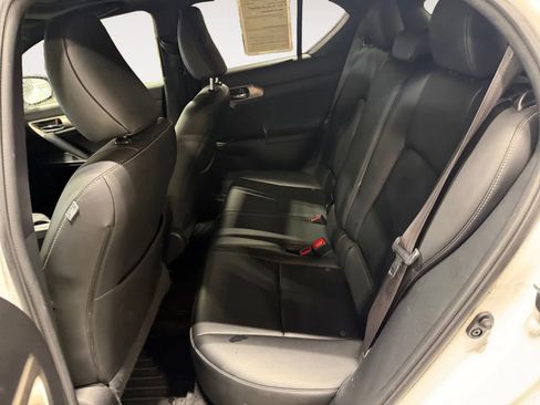 Used 2015 Lexus CT 200h w/ Navigation Package FWD image 14