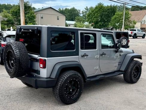 Used 2016 Jeep Wrangler Unlimited Sport w/ Quick Order Package 24S AWD/4WD image 5