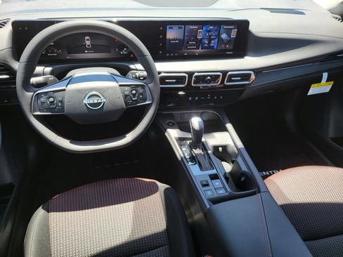 New 2026 Nissan Sentra SR FWD image 15