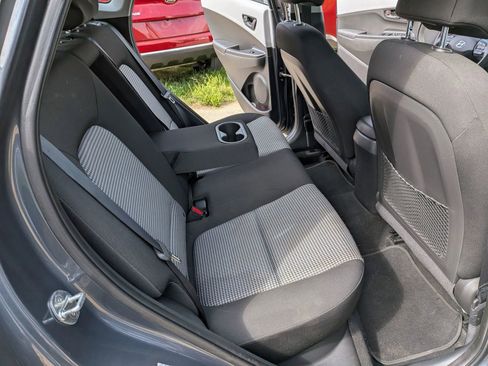 Used 2019 Hyundai Kona SE AWD/4WD image 32