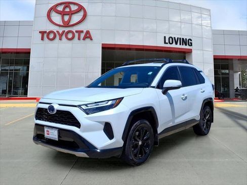 Certified 2024 Toyota RAV4 SE AWD/4WD image 1