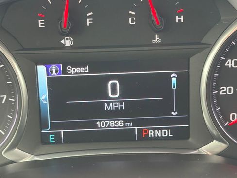 Used 2019 GMC Acadia SLT FWD image 21