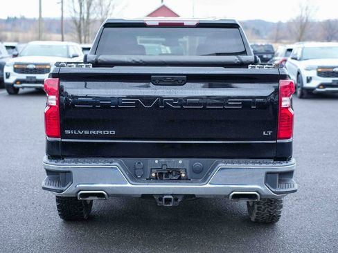 Used 2023 Chevrolet Silverado 1500 LT w/ Z71 Off-Road Package image 6