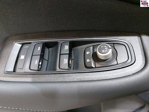 Certified 2025 Subaru Outback Premium w/ Popular Package #1A image 28