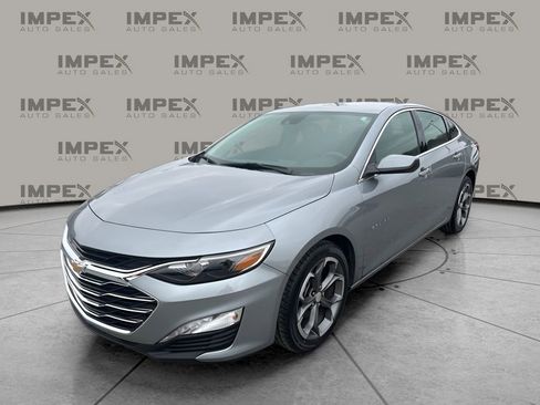 Used 2024 Chevrolet Malibu LT image 1