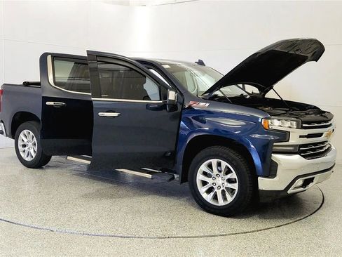 Used 2019 Chevrolet Silverado 1500 LTZ AWD/4WD image 9